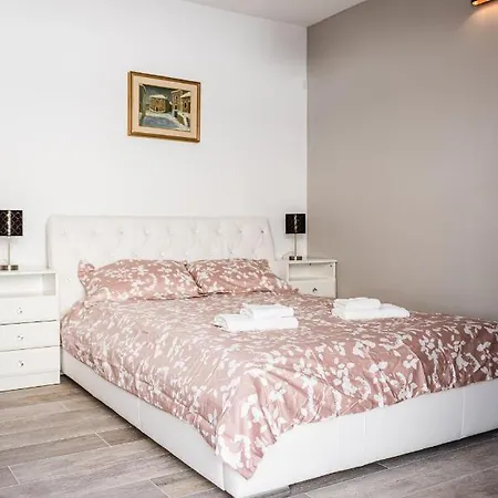 Apartament Sole & -