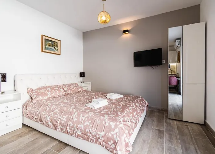 Sole&amore - * Primošten